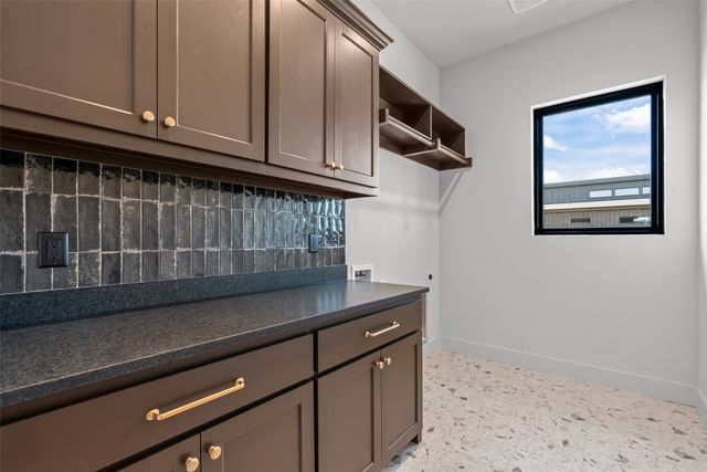 2104 Eagles Ridge Drive, Weatherford, TX 76087