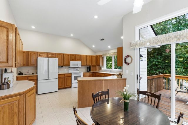 439 Cane Creek Landing, Seneca, SC 29672
