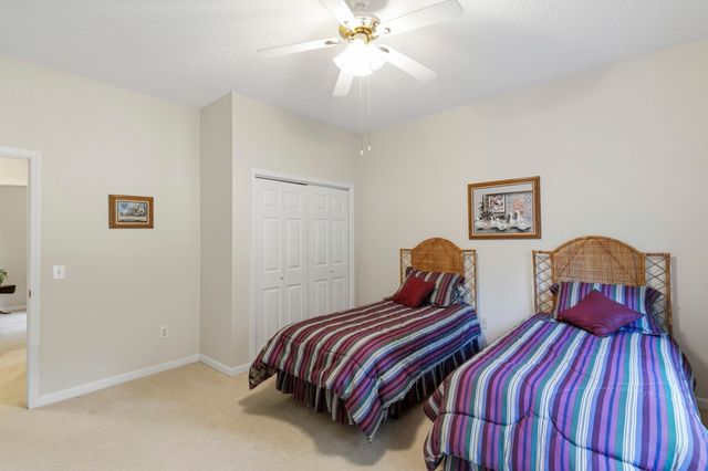 439 Cane Creek Landing, Seneca, SC 29672