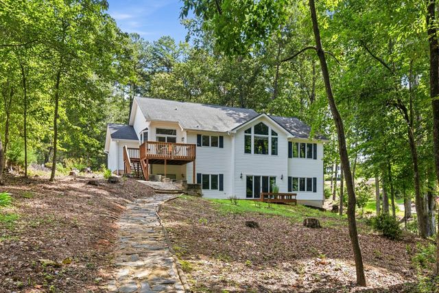 439 Cane Creek Landing, Seneca, SC 29672
