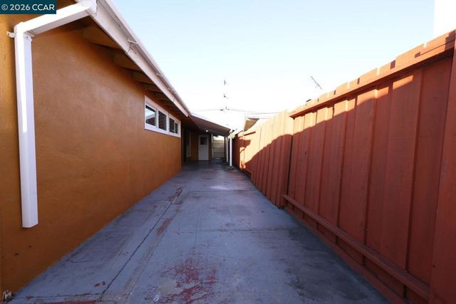 27507 Barcelona Ave, Hayward, CA 94545