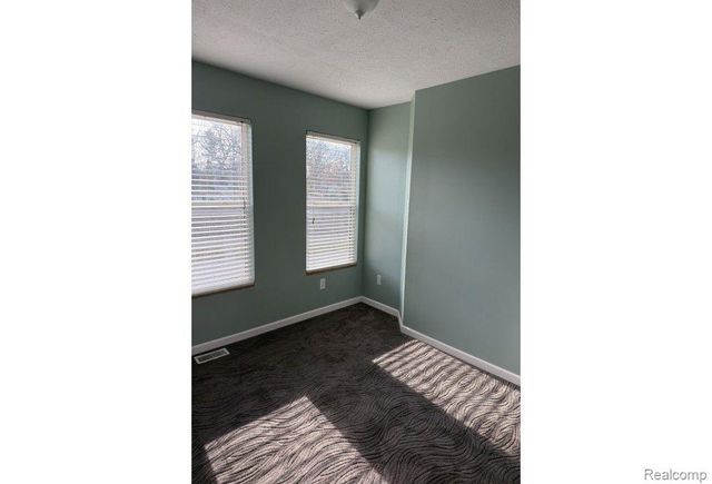 863 Boyd Avenue, Traverse City, MI 49686