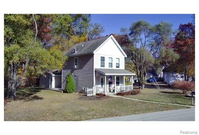 863 Boyd Avenue, Traverse City, MI 49686