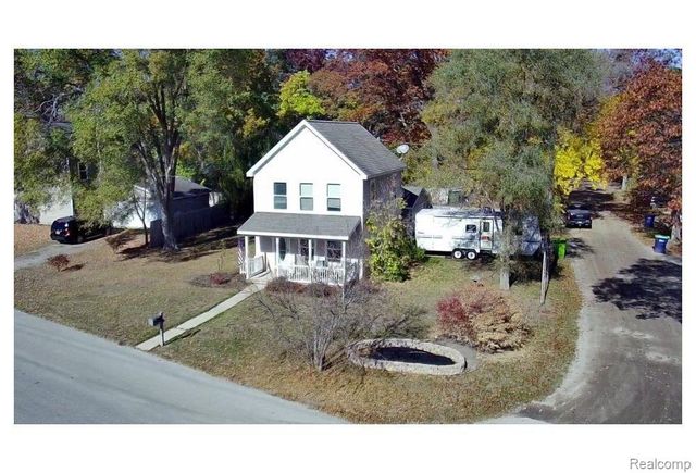 863 Boyd Avenue, Traverse City, MI 49686
