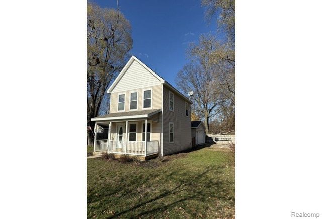 863 Boyd Avenue, Traverse City, MI 49686