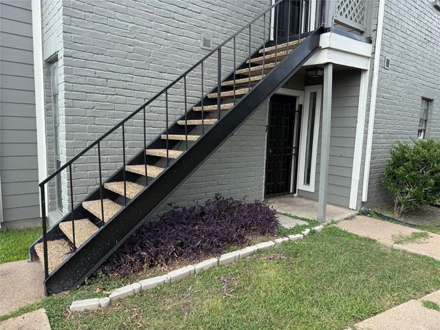12500 Sandpiper Drive 93, Houston, TX 77035
