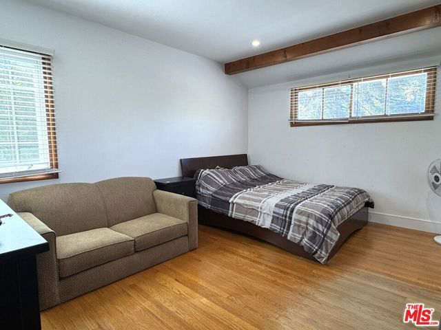 17813 Raymer Street, Los Angeles, CA 91325