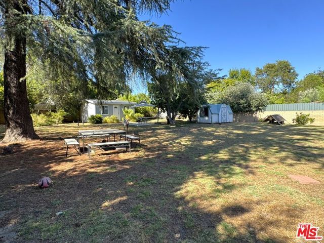 17813 Raymer Street, Los Angeles, CA 91325