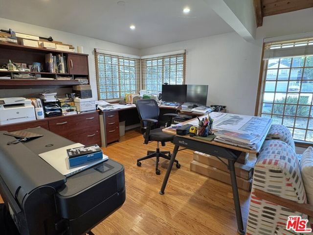 17813 Raymer Street, Los Angeles, CA 91325