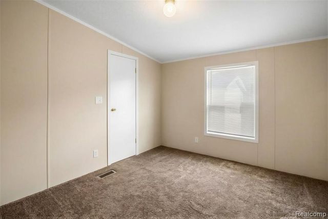 3539 Berrry Drive, Carleton, MI 48117