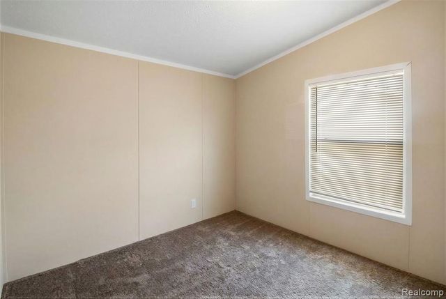 3539 Berrry Drive, Carleton, MI 48117