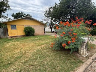 3010 Matador DR B, Austin, TX 78741