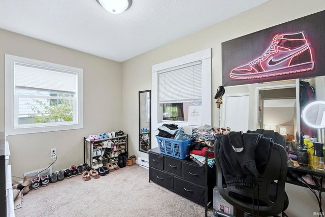 2409 Redwood Avenue, Fort Wayne, IN 46803