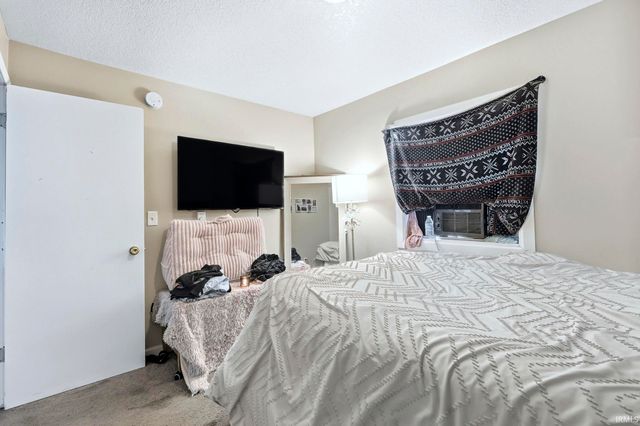 2409 Redwood Avenue, Fort Wayne, IN 46803