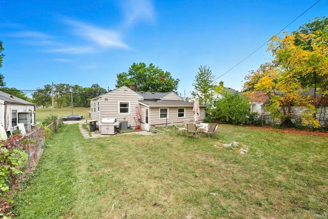 2409 Redwood Avenue, Fort Wayne, IN 46803