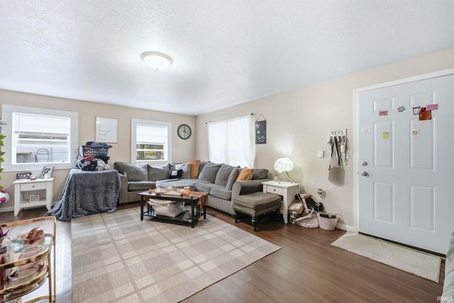 2409 Redwood Avenue, Fort Wayne, IN 46803