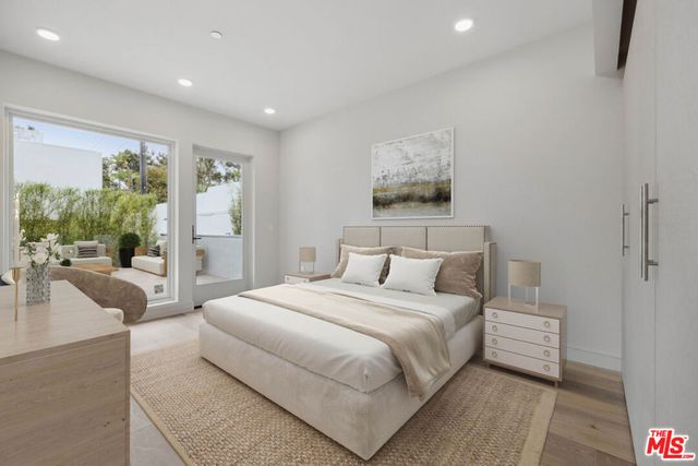 505 S Barrington Avenue 109, Los Angeles, CA 90049