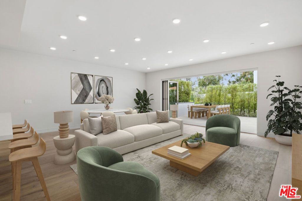 505 S Barrington Avenue 109, Los Angeles, CA 90049