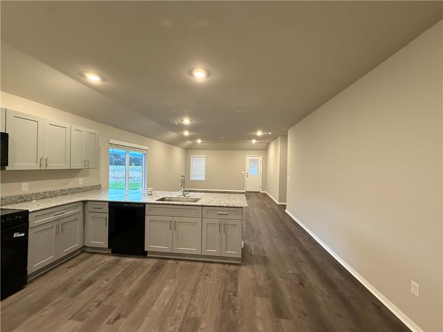 2599 Meramec Street, Fayetteville, AR 72701