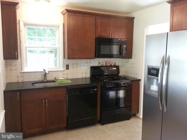 3117 ROSEMARY LN, Hyattsville, MD 20783