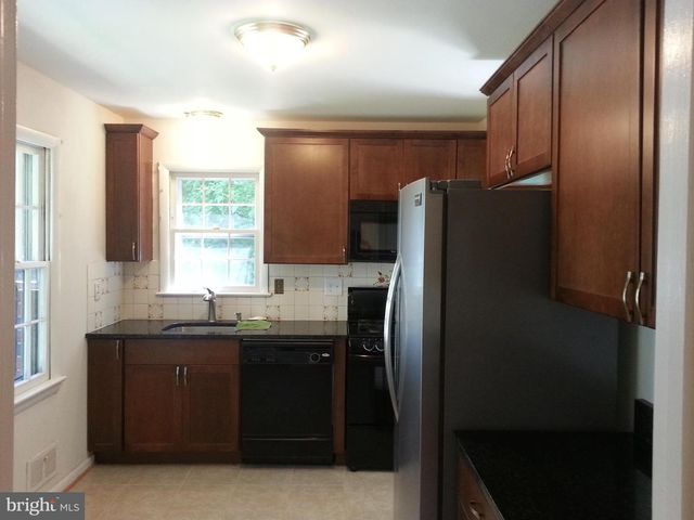 3117 ROSEMARY LN, Hyattsville, MD 20783