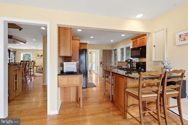 133 PLUM ST, Moorestown, NJ 08057