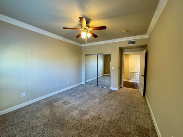 2299 Lone Star Drive 425, Sugar Land, TX 77479