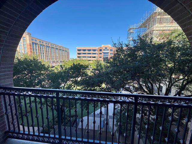 2299 Lone Star Drive 425, Sugar Land, TX 77479