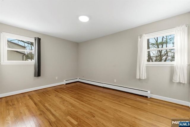 3 Rutgers Court, Roseland, NJ 07068