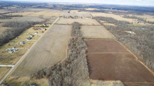 19300 N 1370 East Road, Danville, IL 61834