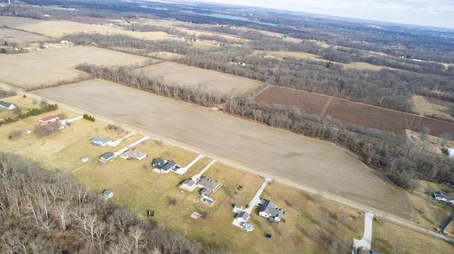 19300 N 1370 East Road, Danville, IL 61834