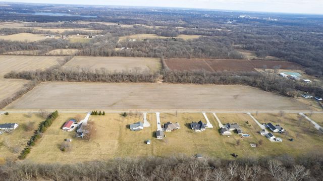 19300 N 1370 East Road, Danville, IL 61834