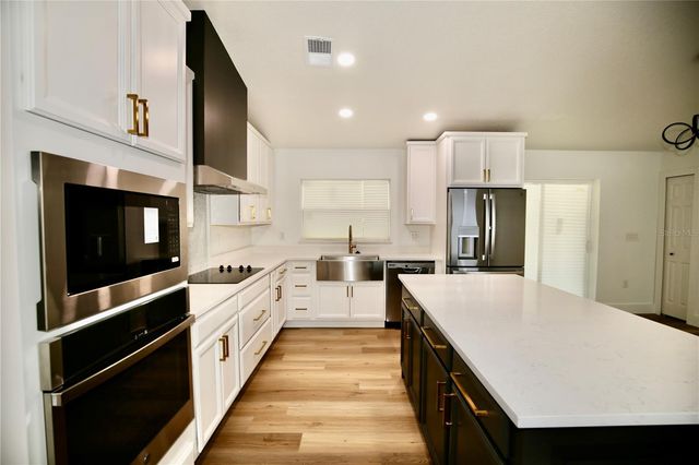 2235 WAUTOMA PLACE, Orlando, FL 32818