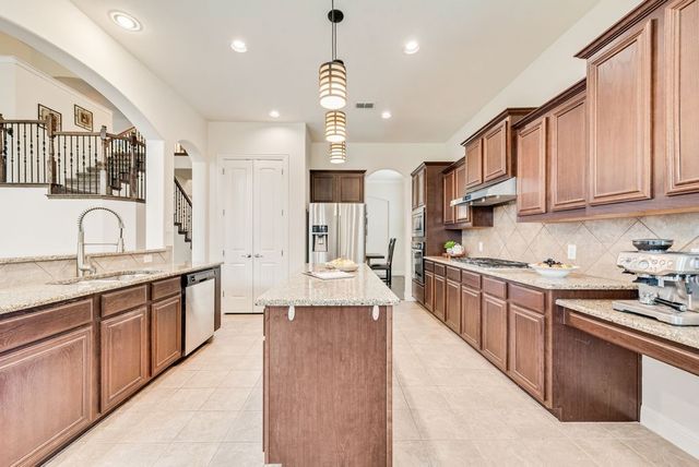 7230 Milsap Lane, Frisco, TX 75035