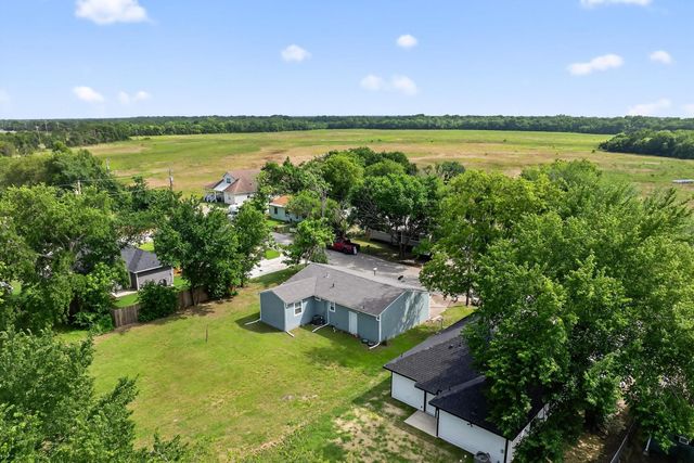 2020 Laura Street, Caddo Mills, TX 75135