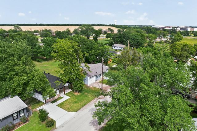 2020 Laura Street, Caddo Mills, TX 75135