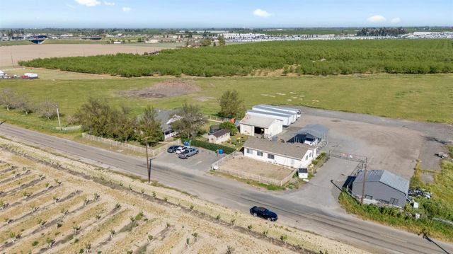 6630 Foote Rd, Ceres, CA 95307