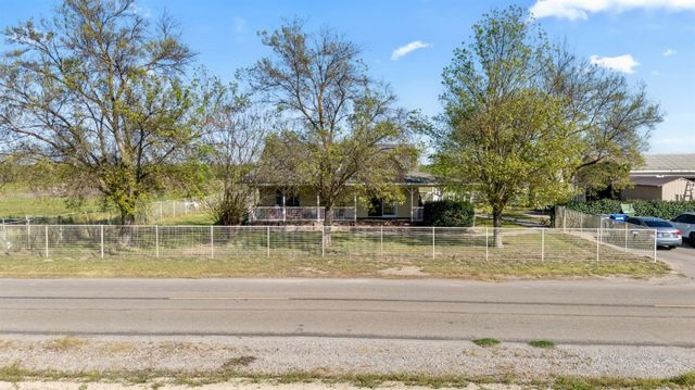 6630 Foote Rd, Ceres, CA 95307