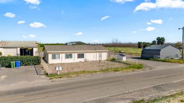 6630 Foote Rd, Ceres, CA 95307