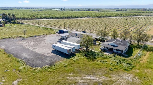 6630 Foote Rd, Ceres, CA 95307