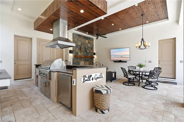 12303 Colliers Reserve DR, Naples, FL 34110