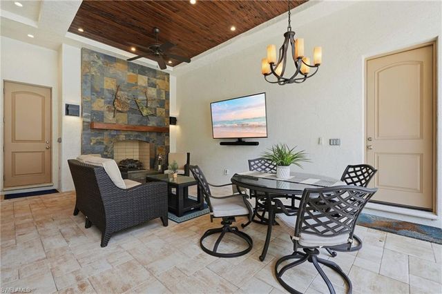 12303 Colliers Reserve DR, Naples, FL 34110