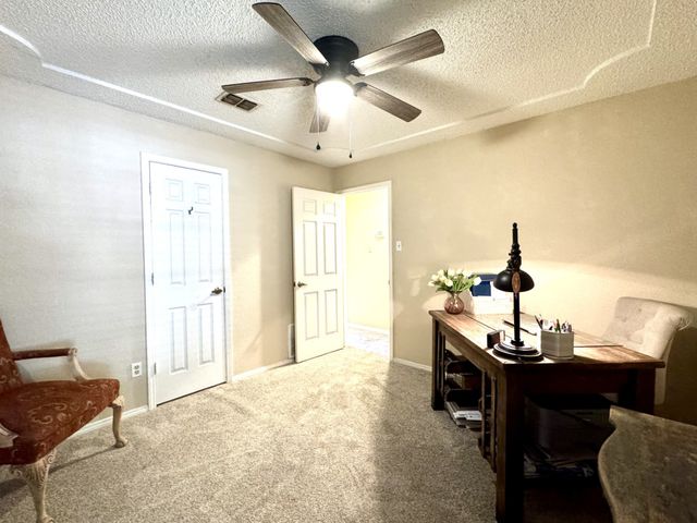 113 NE Timber Ridge Drive, Burleson, TX 76028