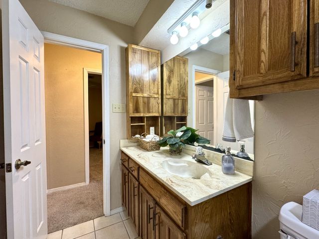 113 NE Timber Ridge Drive, Burleson, TX 76028