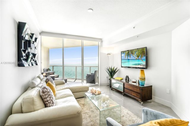 16699 Collins Ave+one Self Parking 4110 4110, Sunny Isles Beach, FL 33160