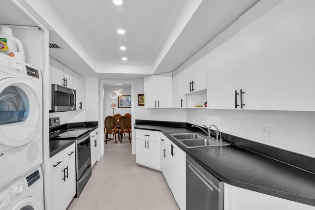 550 S Ocean Boulevard 2105, Boca Raton, FL 33432