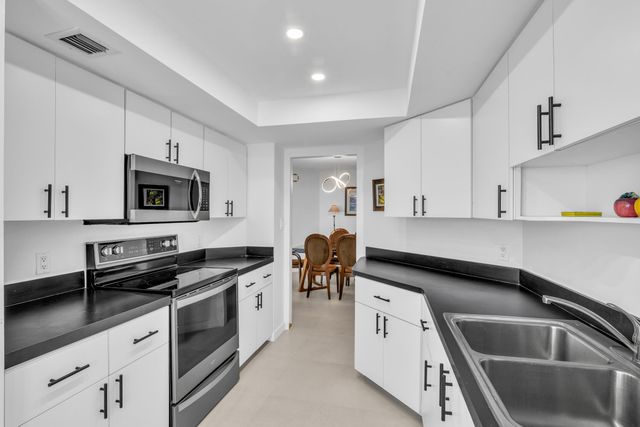 550 S Ocean Boulevard 2105, Boca Raton, FL 33432