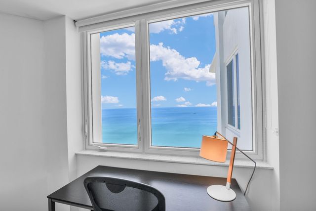 550 S Ocean Boulevard 2105, Boca Raton, FL 33432