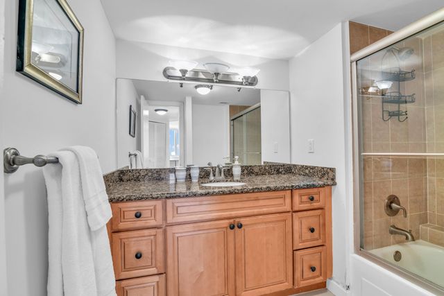 550 S Ocean Boulevard 2105, Boca Raton, FL 33432