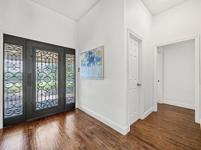 2100 W Continental Boulevard, Southlake, TX 76092